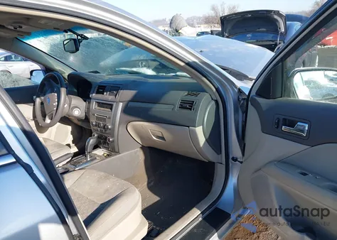 2011 Ford Fusion Se from USA, damaged, VIN 3FAHP0HA4BR199087